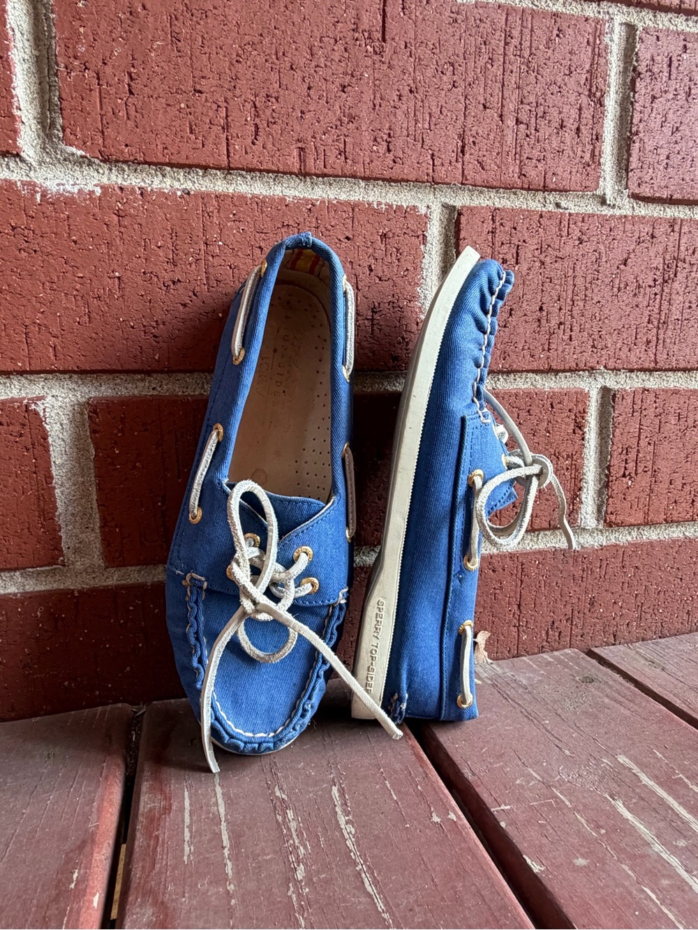 SPERRY TOP-SIDER Crew Blue & White Leather
Twill Boat Deck Shoes Size 6